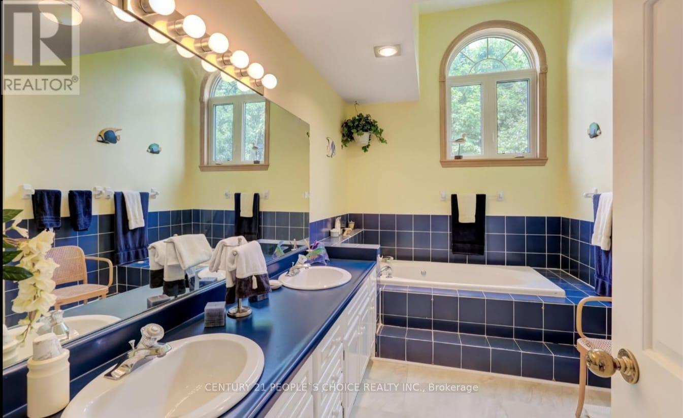 18743 St Andrews Road N, Caledon, Ontario  L7K 2E3 - Photo 9 - W12178064