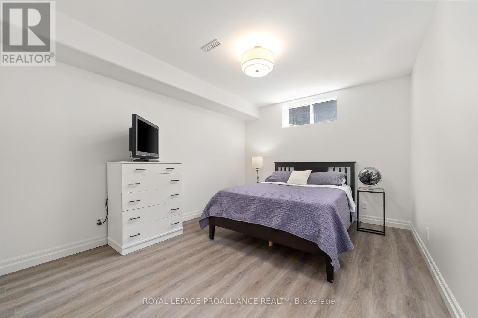 16 Hummingbird Drive, Belleville, Ontario K8N 0H7 - Photo 36 - X12178285