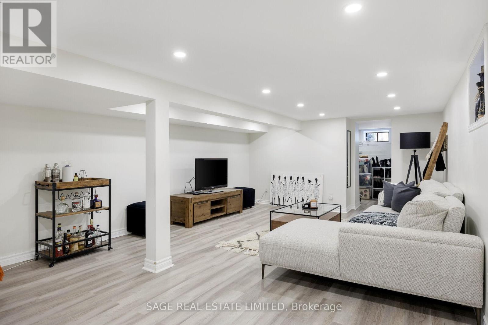 1337 Lansdowne Avenue, Toronto (Corso Italia-Davenport), Ontario  M6H 3Z9 - Photo 28 - W12178114