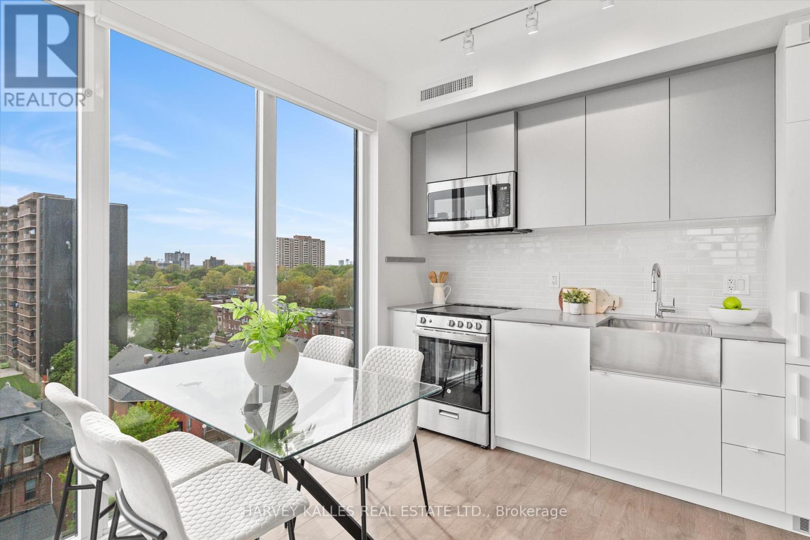 708 - 270 Dufferin Street W, Toronto, Ontario  M6K 0H8 - Photo 8 - W12178135