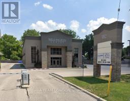 102 - 382 WELLINGTON STREET W, Chatham-Kent, Ontario