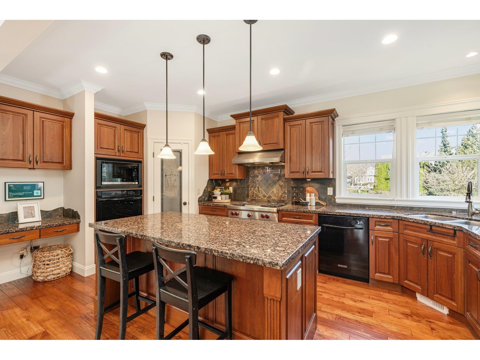 9110 163a Street, Surrey, British Columbia  V4N 5S5 - Photo 9 - R3007301