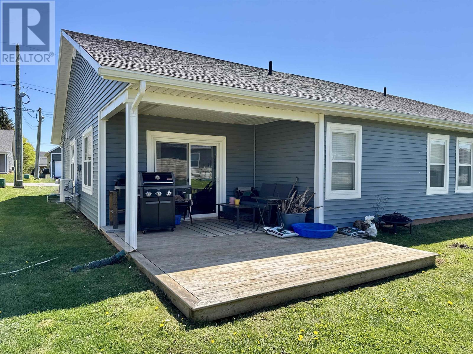 22 Essex Crescent, Charlottetown, Prince Edward Island  C1E 3P9 - Photo 2 - 202512463