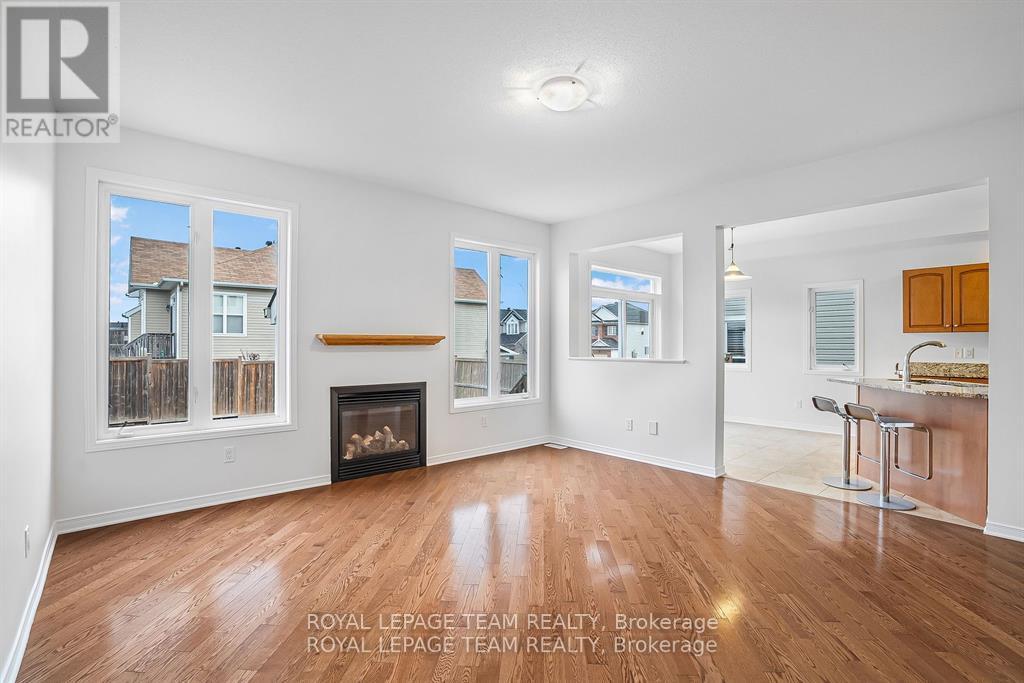 235 Huntsville Drive, Ottawa, Ontario  K2T 0C7 - Photo 11 - X12178231