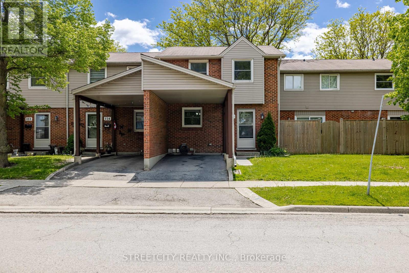 Photo 3 of 44 for 126 - 1330 Jalna Boulevard