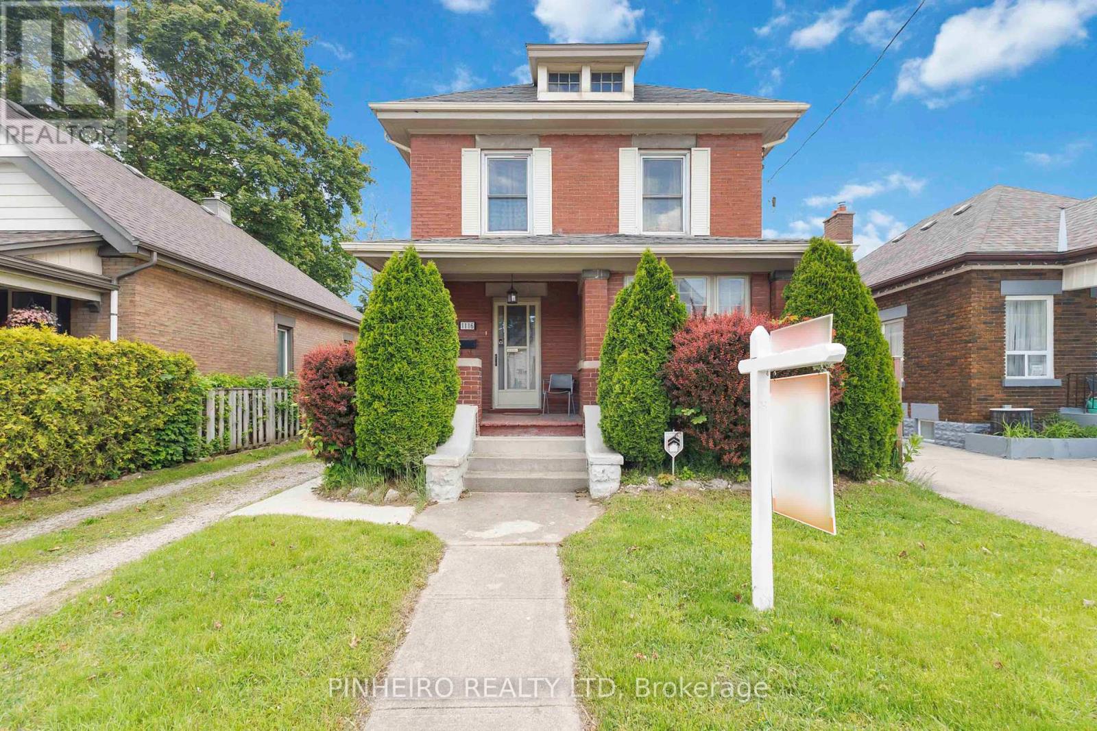 1116 Trafalgar Street, London East, Ontario  N5Z 1G8 - Photo 2 - X12178166
