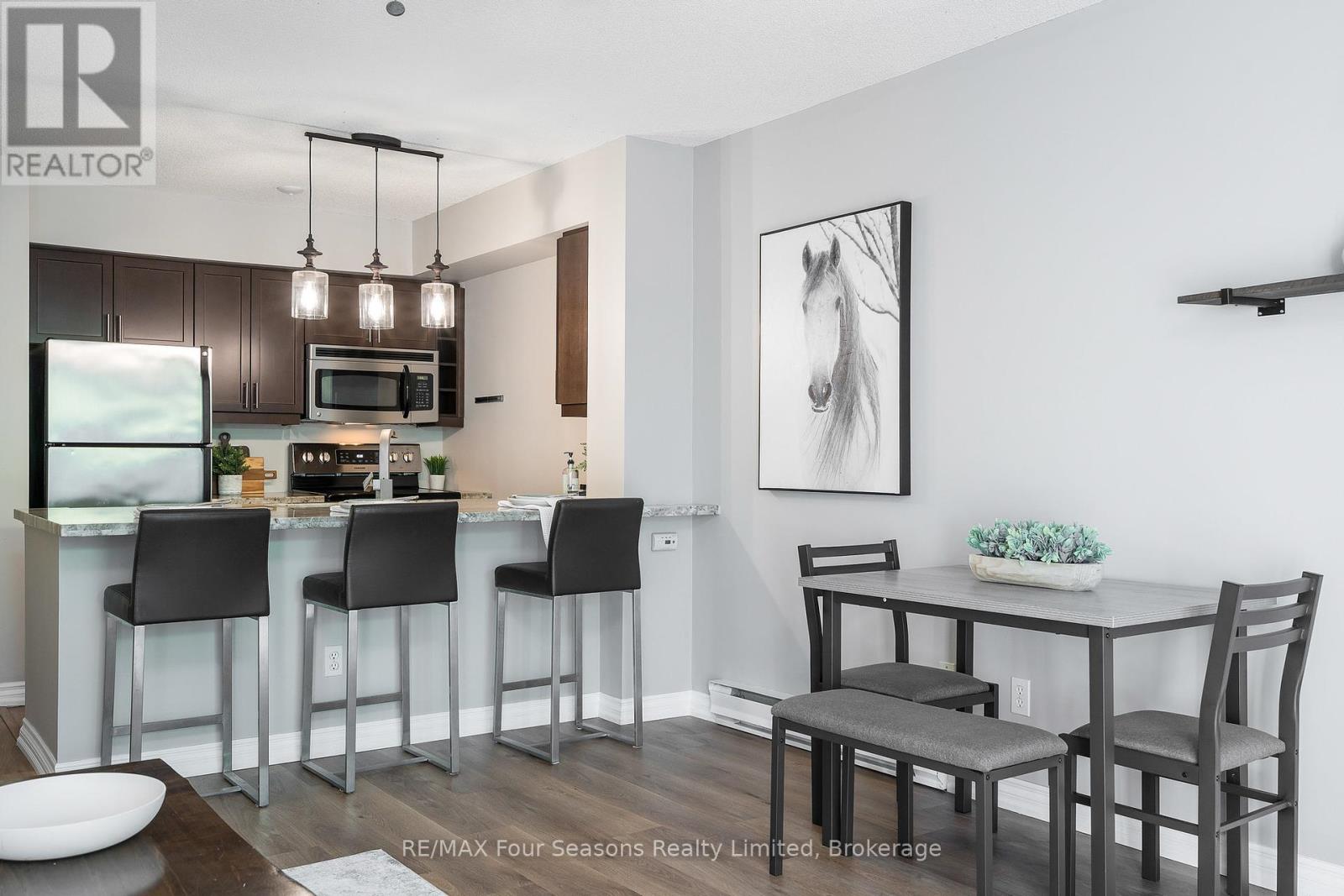 373 Mariners Way, Collingwood, Ontario  L9Y 5C7 - Photo 10 - S12178210