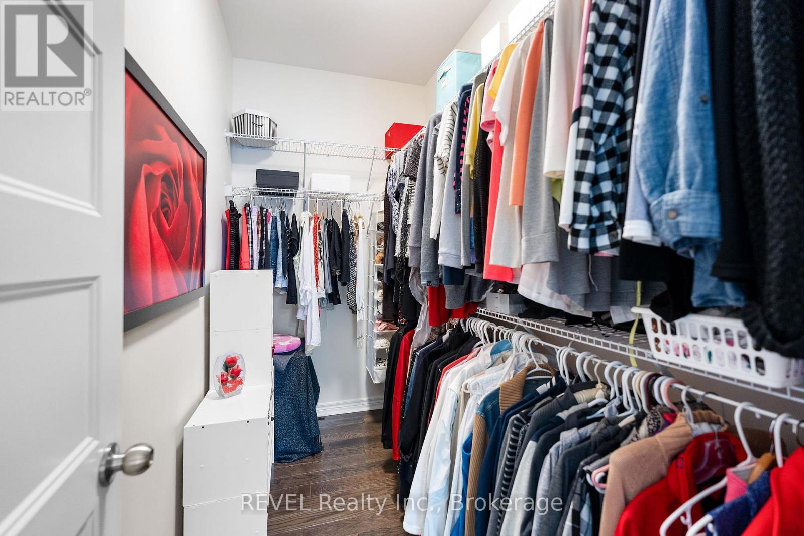 8 Hopkins Street, Thorold (Hurricane/merrittville), Ontario  L2V 0E6 - Photo 26 - X12154775