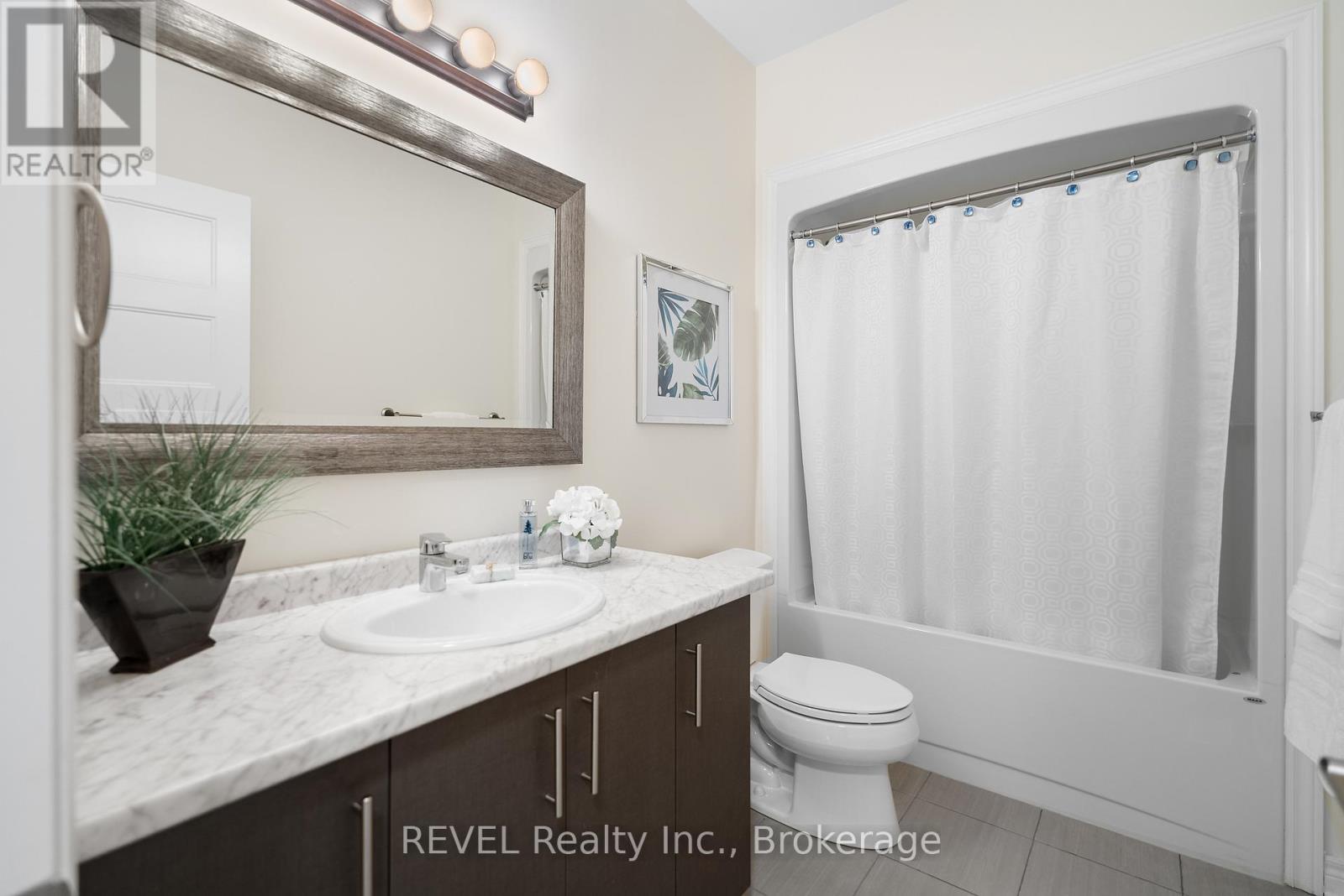 8 Hopkins Street, Thorold (Hurricane/merrittville), Ontario  L2V 0E6 - Photo 29 - X12154775