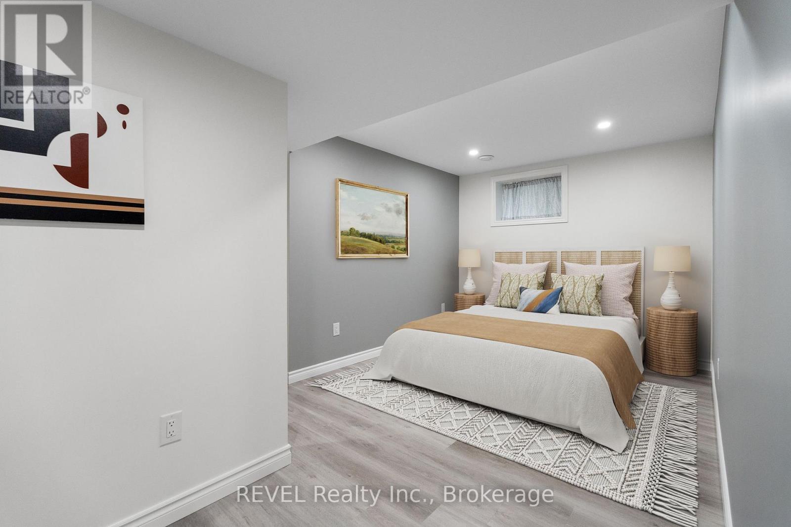 8 Hopkins Street, Thorold (Hurricane/merrittville), Ontario  L2V 0E6 - Photo 37 - X12154775
