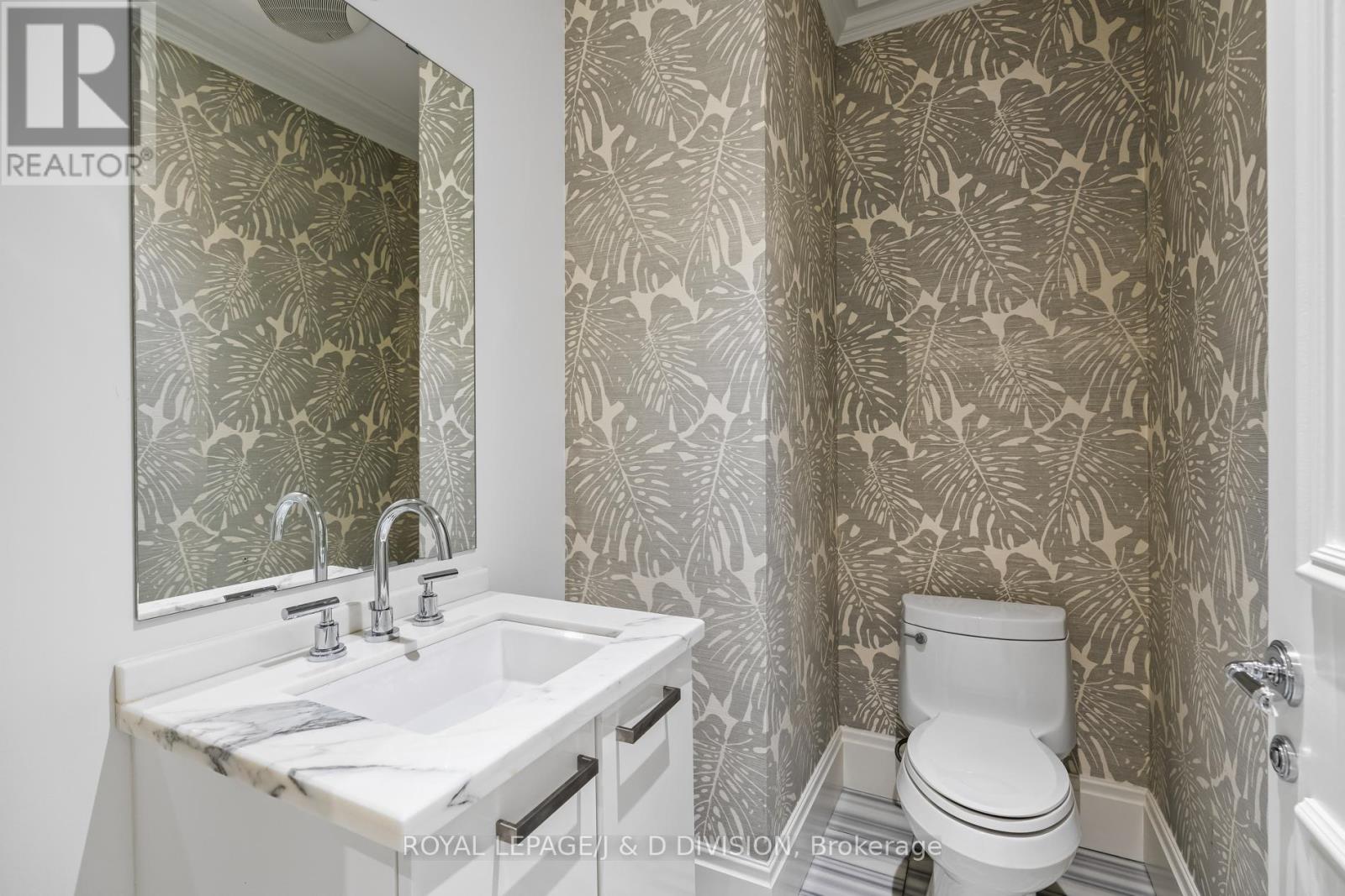 3805 - 311 Bay Street, Toronto, Ontario  M5H 4G5 - Photo 26 - C12178201