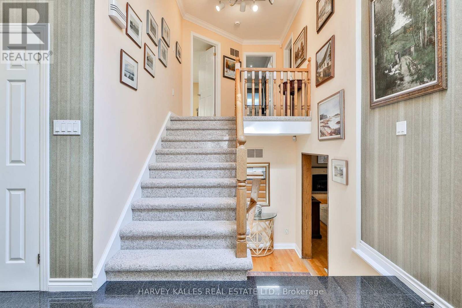21 Nomad Crescent, Toronto, Ontario  M3B 1S5 - Photo 18 - C12178206