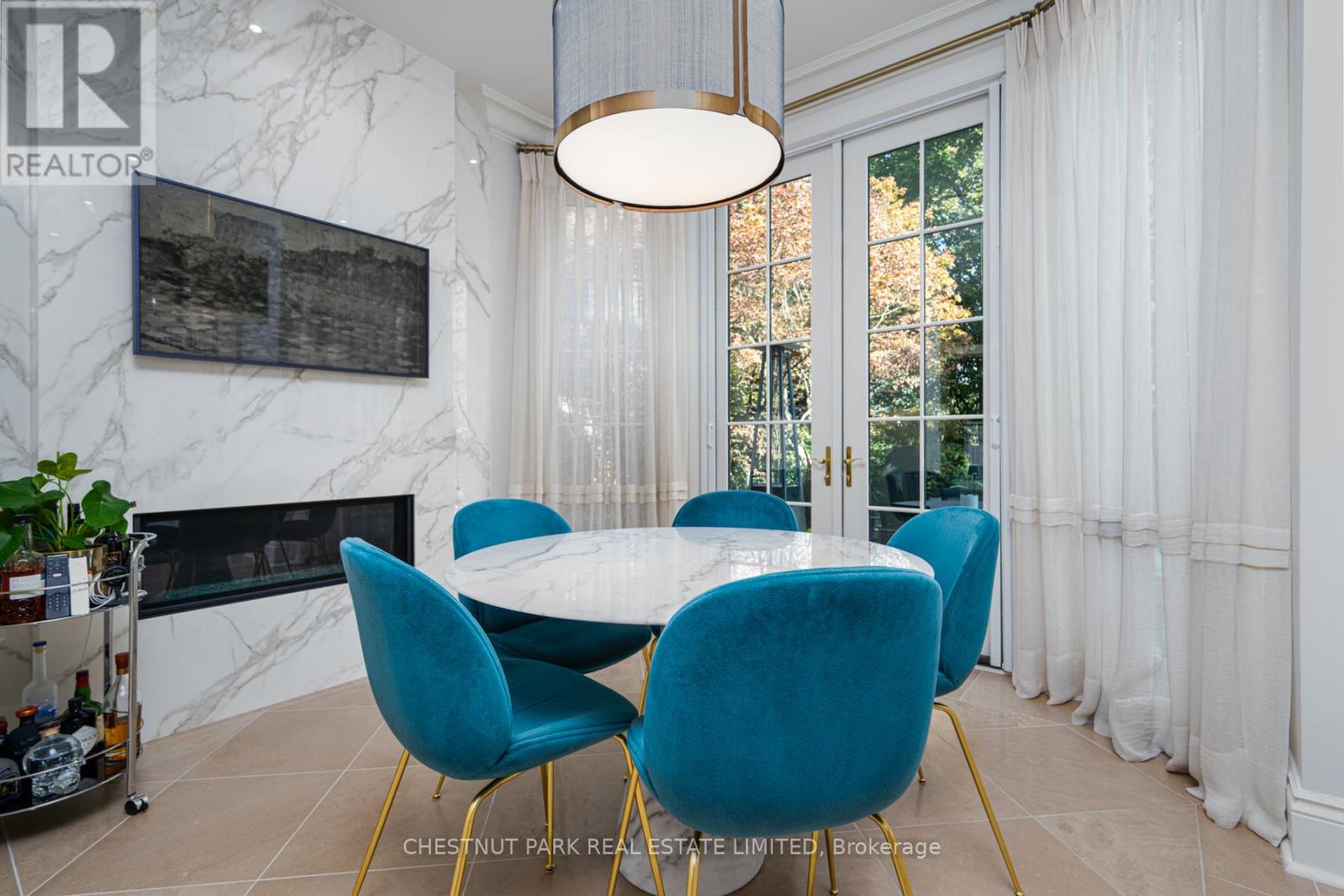 82 Chestnut Park Road, Toronto, Ontario  M4W 2R3 - Photo 12 - C12178239