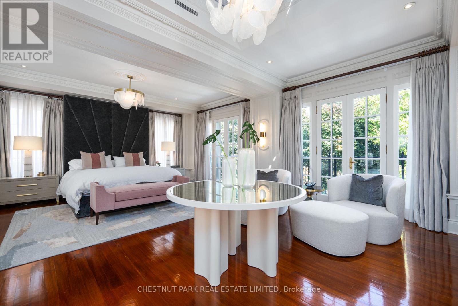 82 Chestnut Park Road, Toronto, Ontario  M4W 2R3 - Photo 13 - C12178239