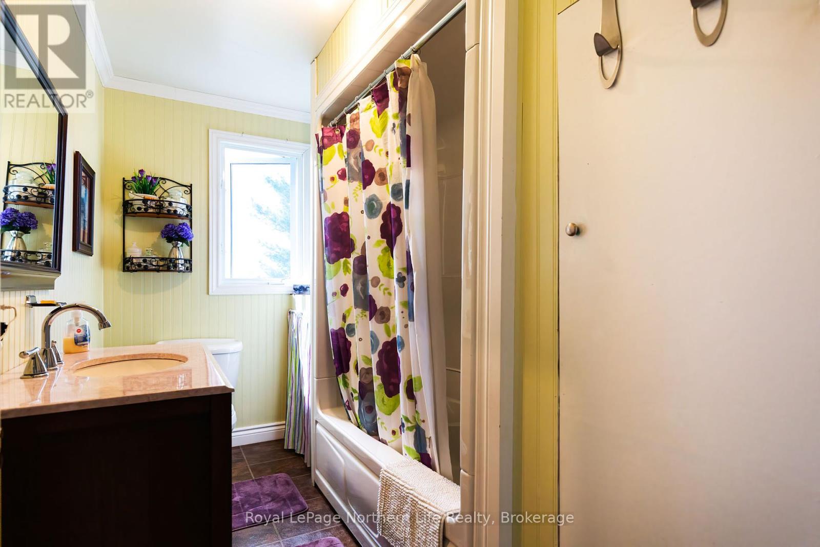 81 Bear Lake Road, West Nipissing (River Valley), Ontario  P0H 2M0 - Photo 22 - X12178272