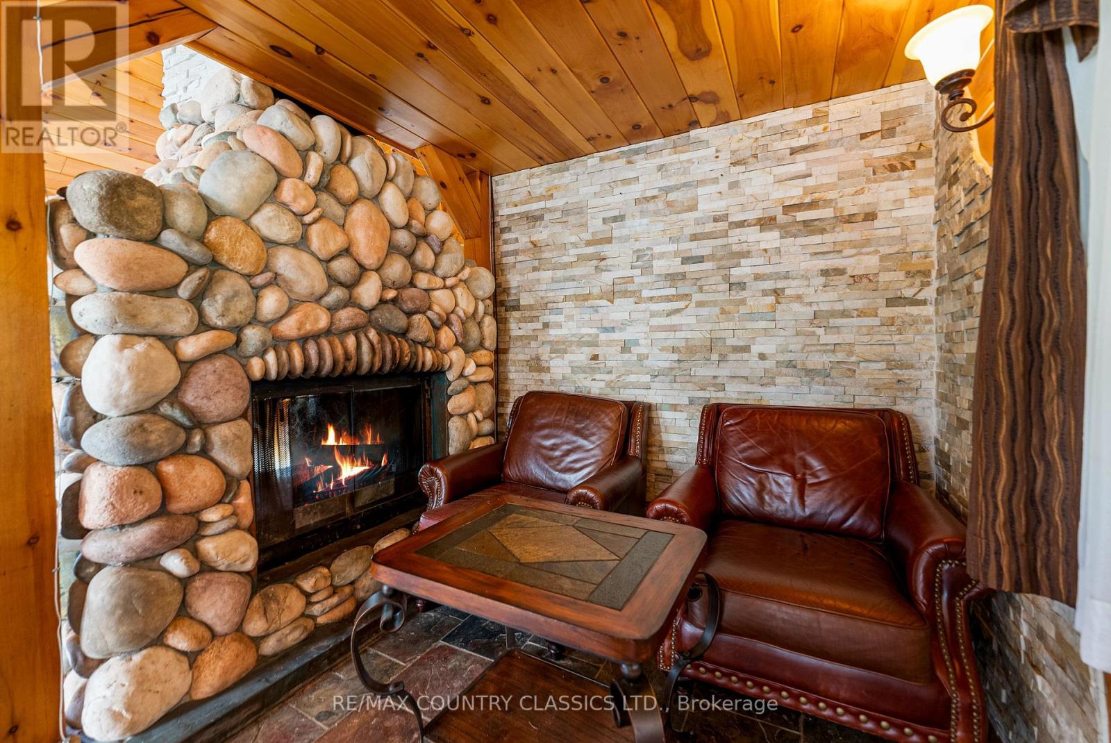 16 Beaver Creek Lane, Tudor And Cashel, Ontario  K0K 1Y0 - Photo 17 - X12177940