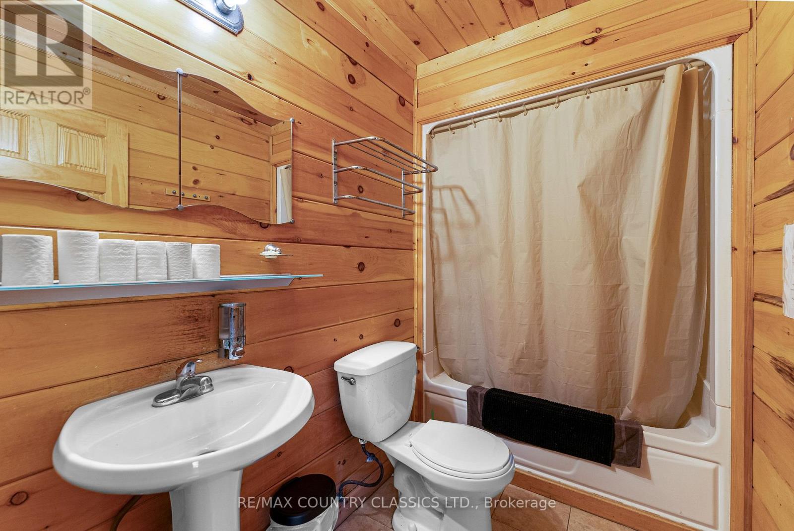 16 Beaver Creek Lane, Tudor And Cashel, Ontario  K0K 1Y0 - Photo 39 - X12177940