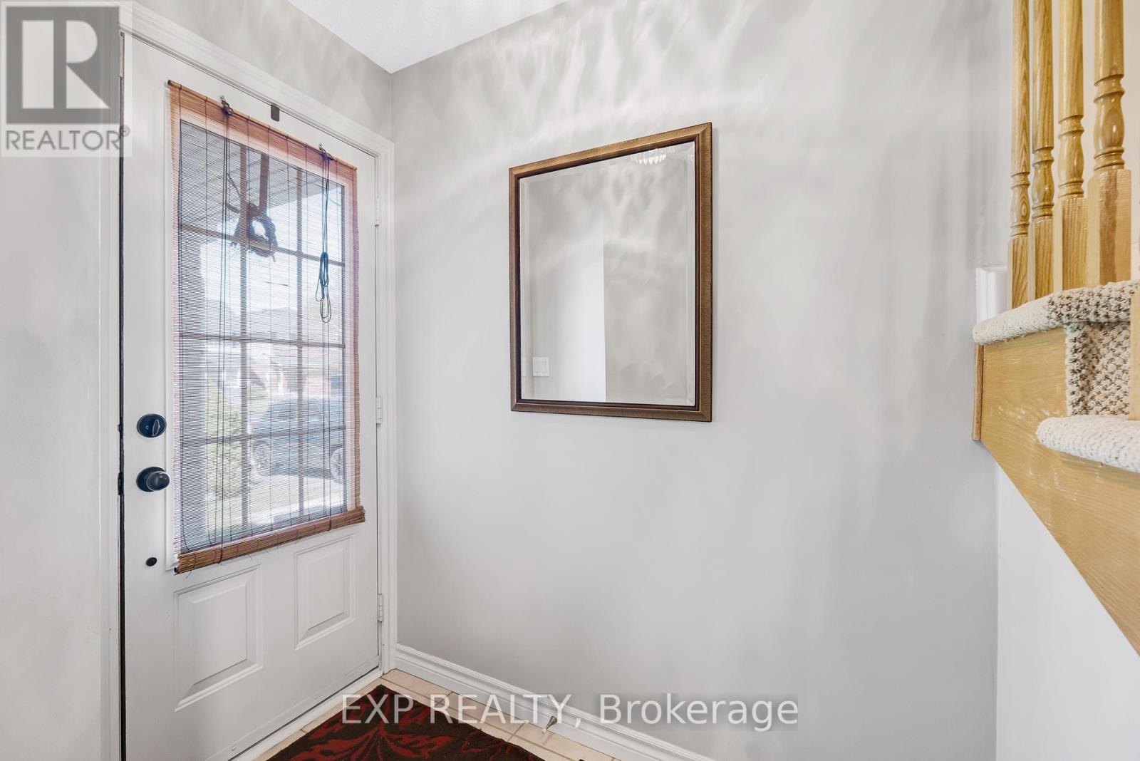 2097 Scottscraig Drive, Oshawa, Ontario  L1L 1C2 - Photo 4 - E12178193