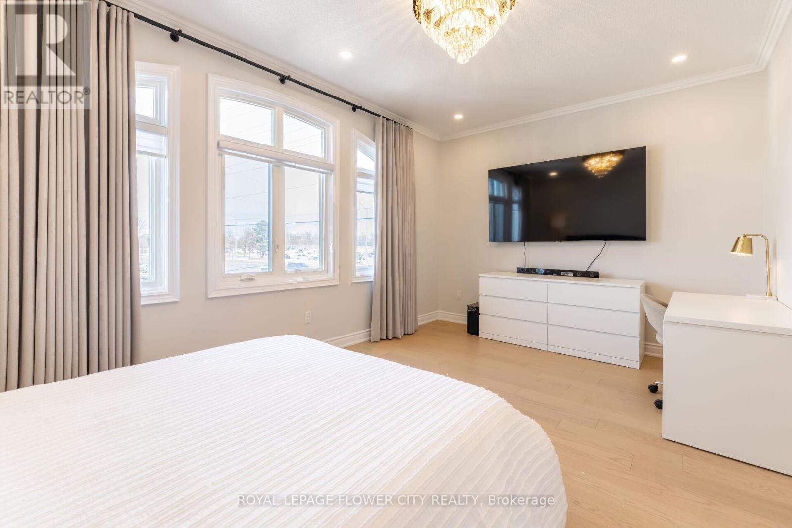109 Humberwood Gate, Vaughan, Ontario  L4L 9G5 - Photo 16 - N12159913