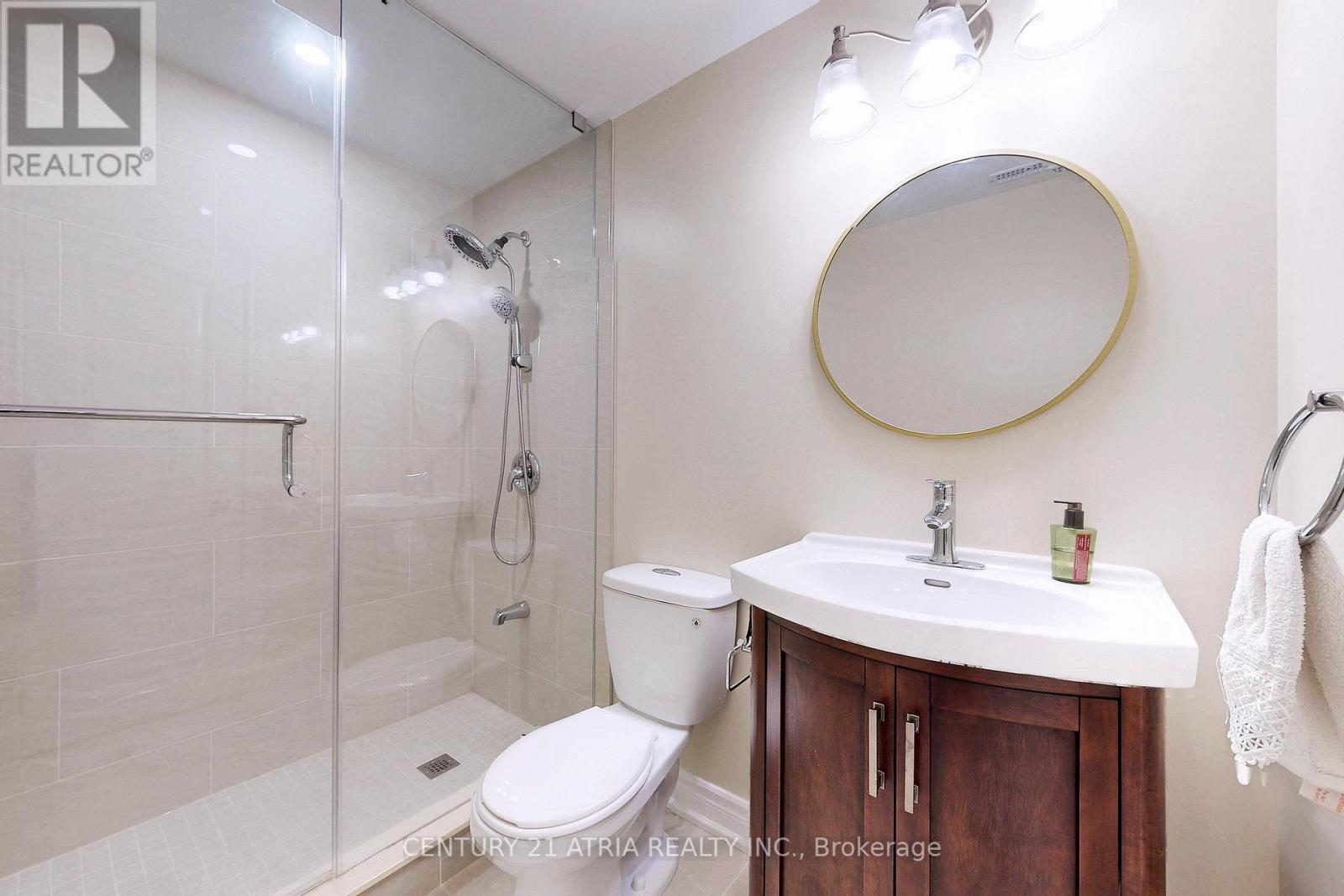 2 Colonel George Mclaren Drive, Markham, Ontario  L6C 0E2 - Photo 33 - N12167140