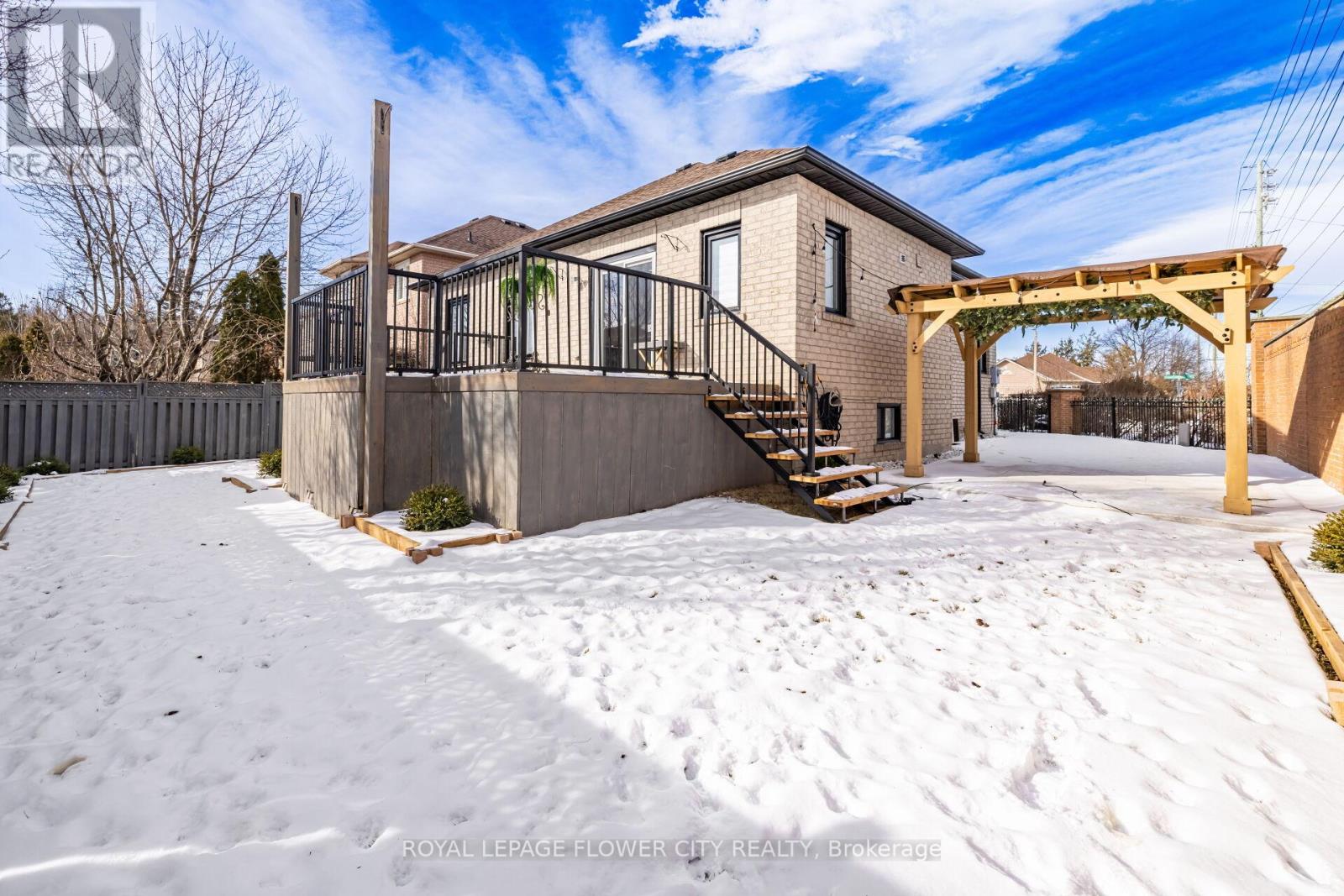 109 Humberwood Gate, Vaughan, Ontario  L4L 9G5 - Photo 25 - N12159913