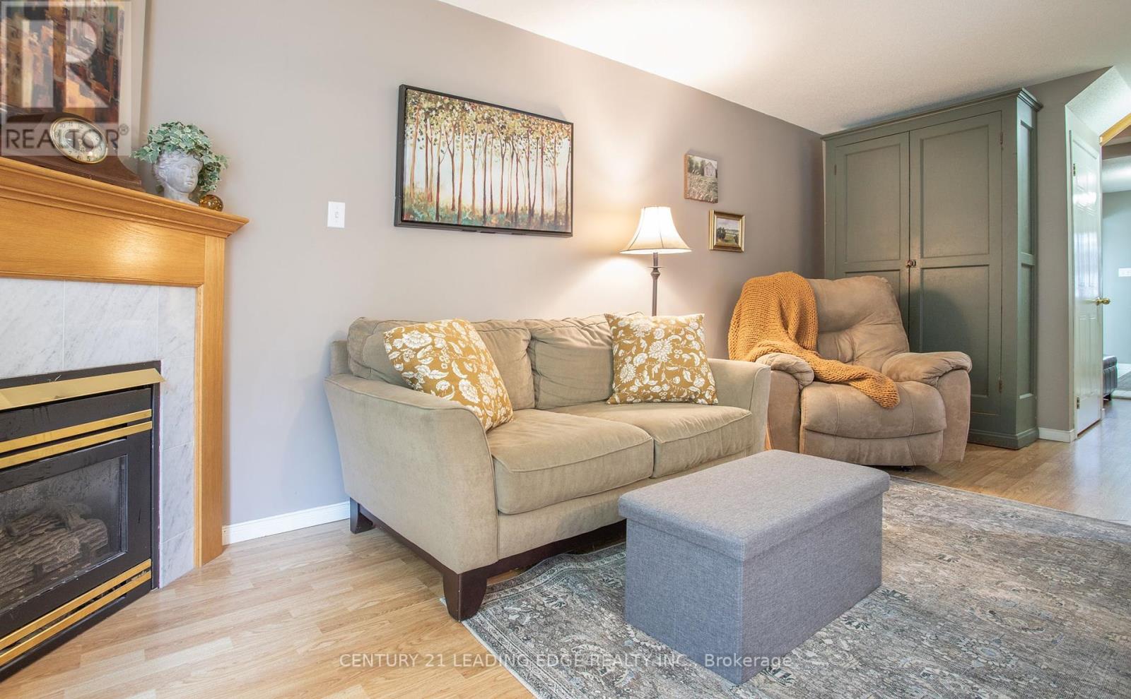 199 Park Drive, Whitchurch-Stouffville, Ontario  L4A 1J8 - Photo 4 - N12178233