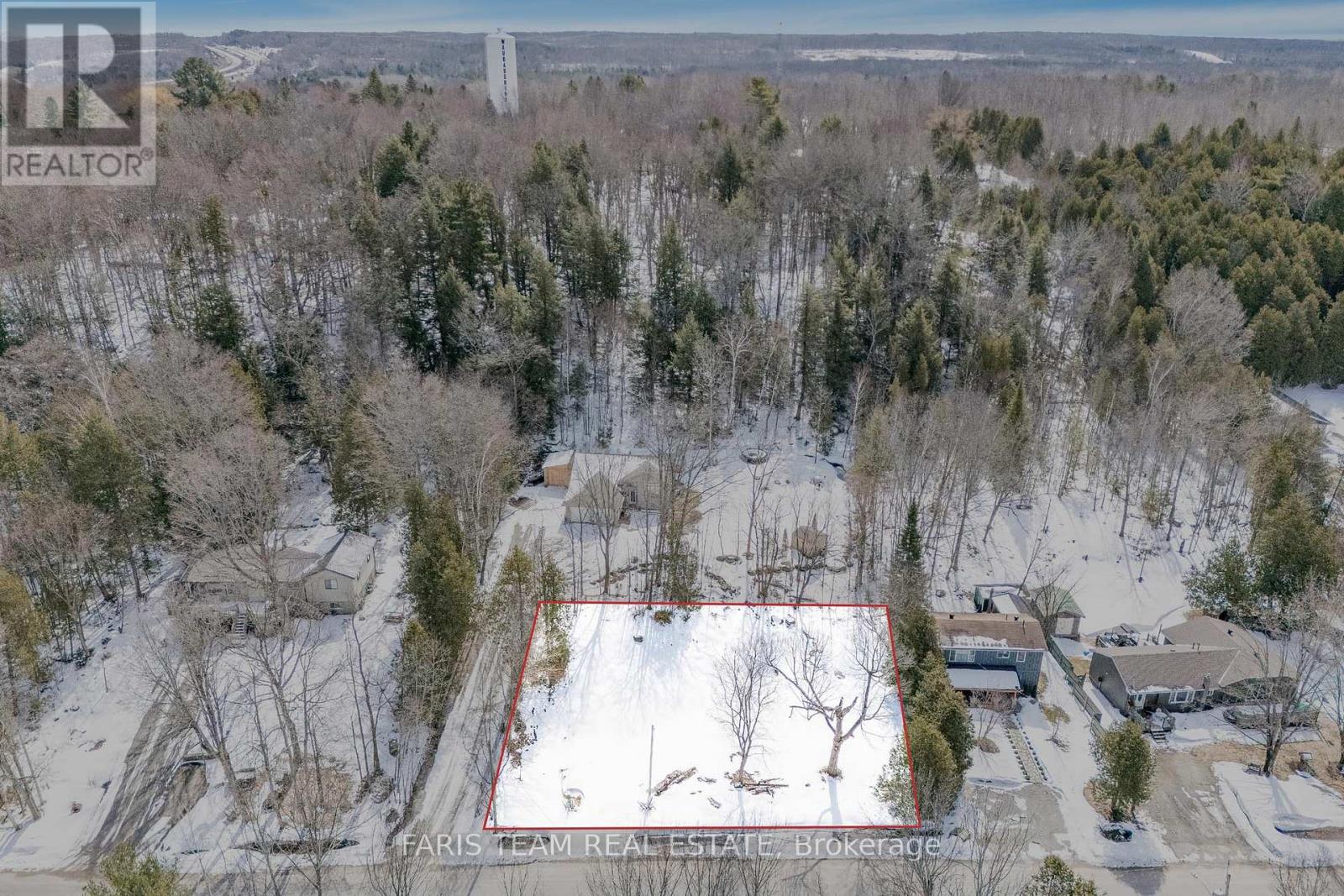187 Albin Road, Tay (Waubaushene), Ontario  L0K 2C0 - Photo 1 - S12178225