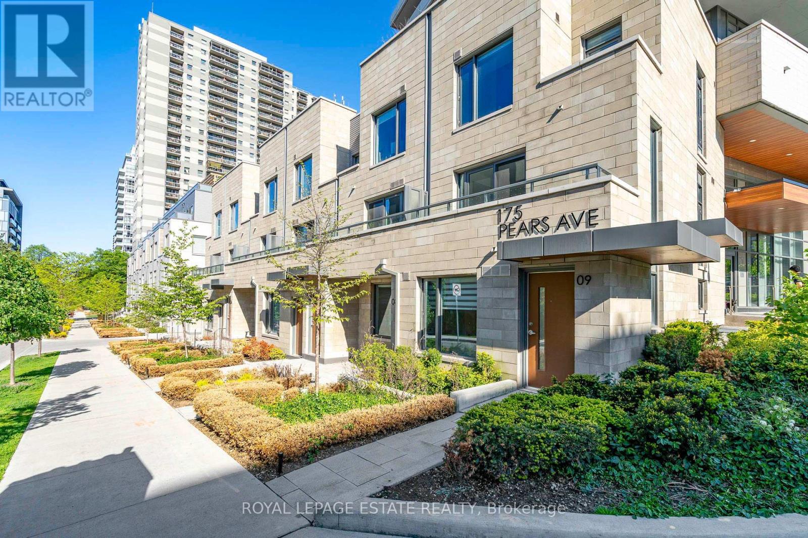 TH8 - 175 PEARS AVENUE, Toronto, Ontario