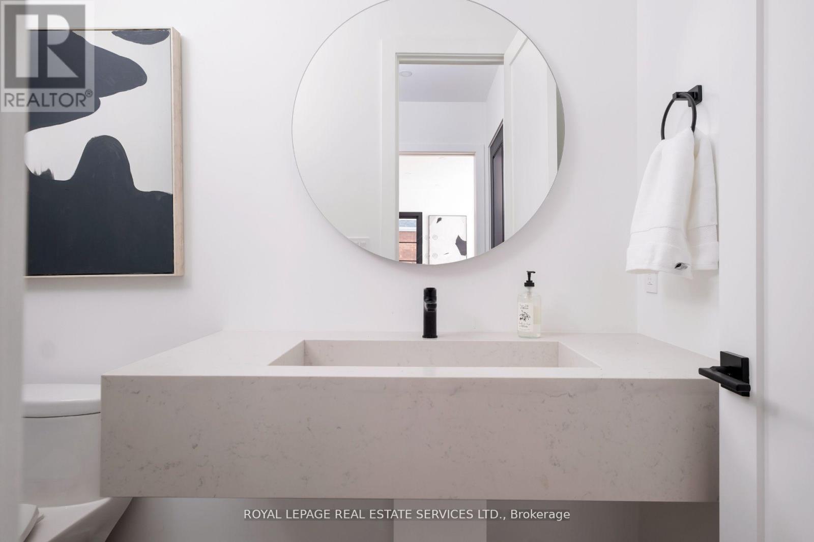 263 Thirtieth Street, Toronto, Ontario  M8W 3E2 - Photo 20 - W12166473