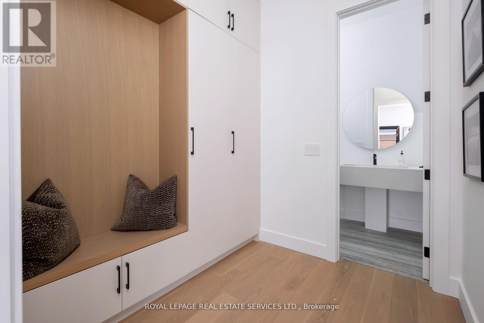 263 Thirtieth Street, Toronto, Ontario  M8W 3E2 - Photo 19 - W12166473