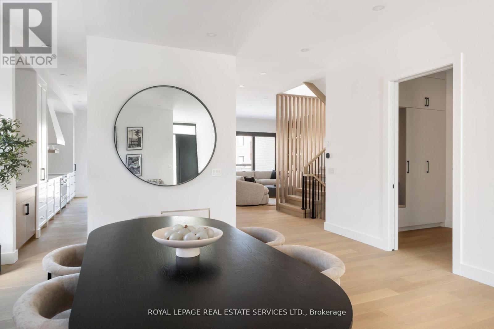 263 Thirtieth Street, Toronto, Ontario  M8W 3E2 - Photo 5 - W12166473
