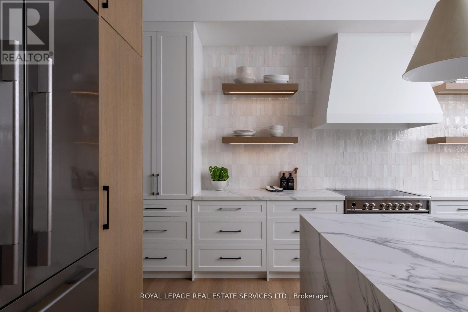 263 Thirtieth Street, Toronto, Ontario  M8W 3E2 - Photo 16 - W12166473