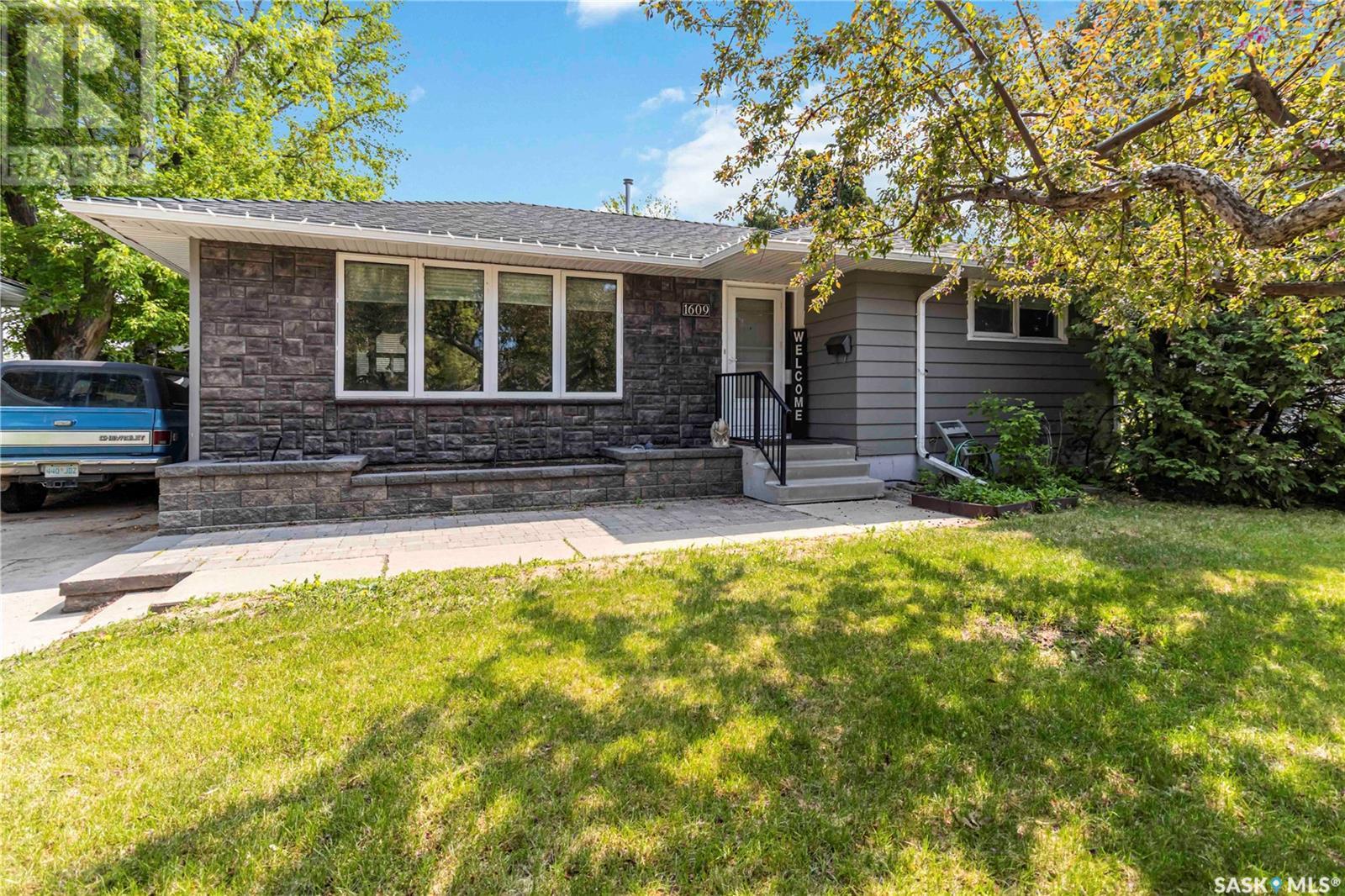 1609 Morgan AVENUE, Saskatoon, Saskatchewan