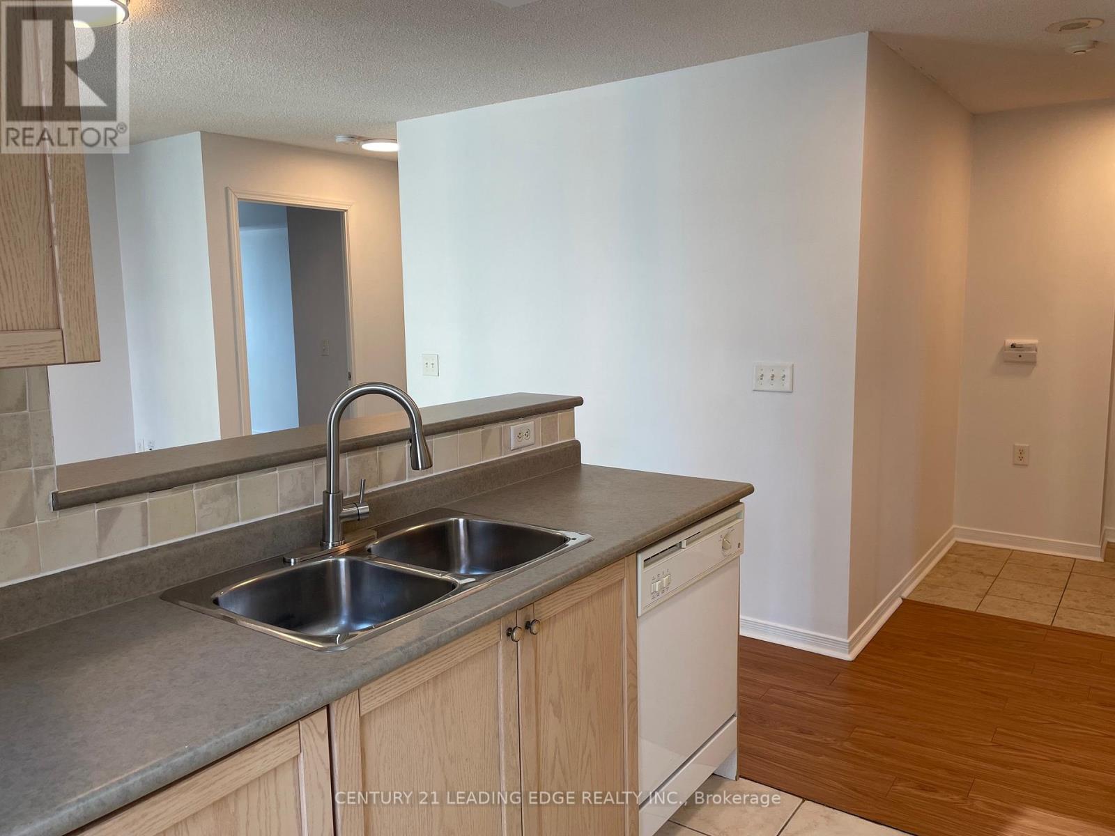 705 - 20 Olive Avenue, Toronto, Ontario  M2N 7G5 - Photo 9 - C12176556