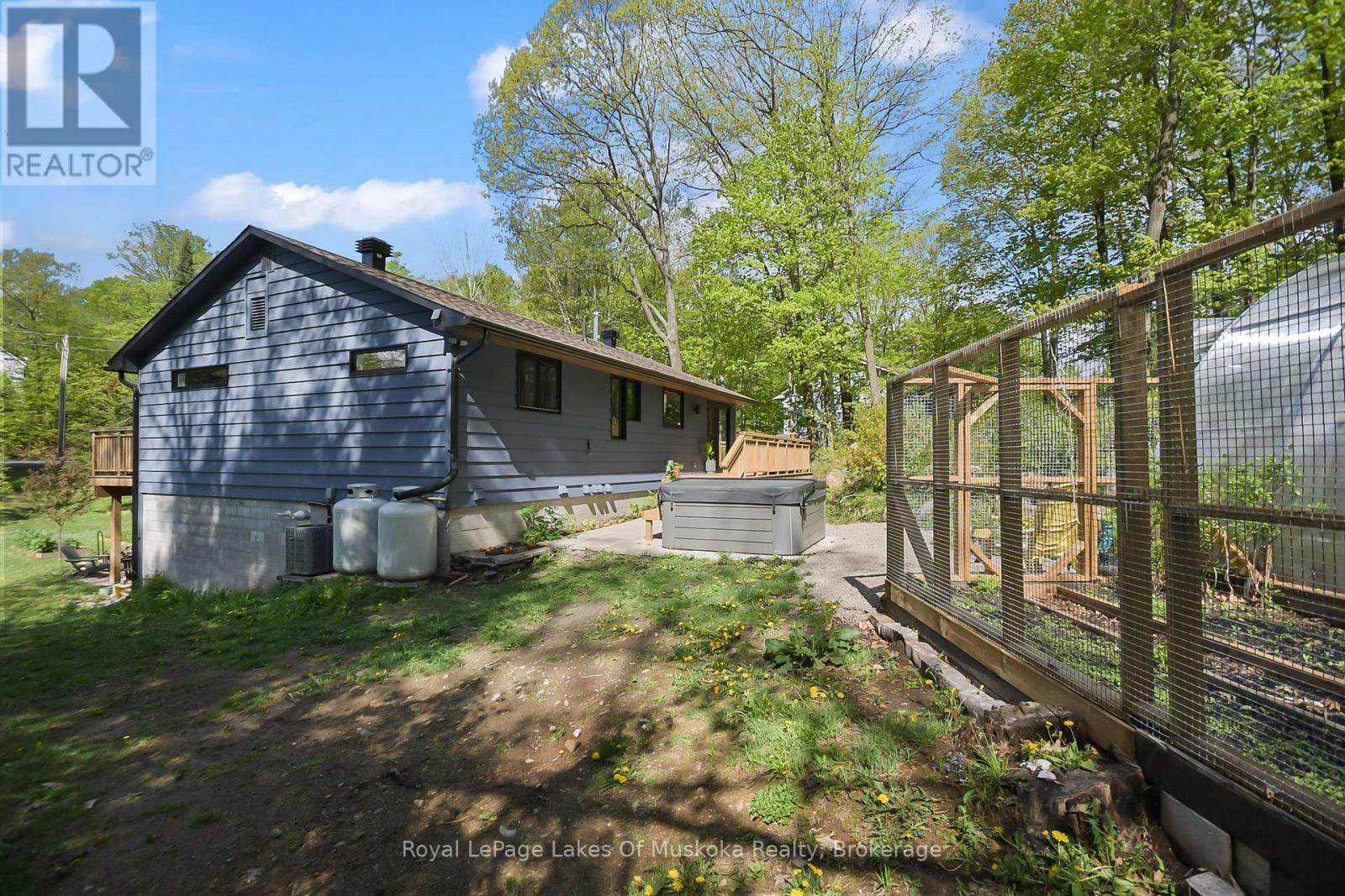 30 Todholm Drive, Muskoka Lakes, Ontario  P0B 1J0 - Photo 37 - X12162187