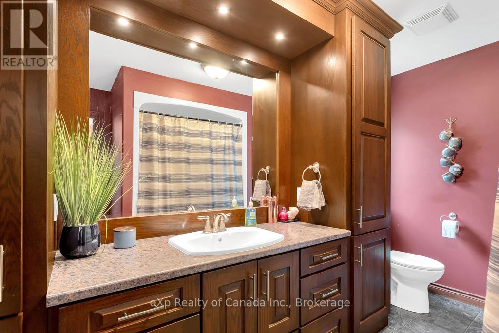 59 Windham 11 Road, Norfolk, Ontario  N0E 1H0 - Photo 31 - X12178524