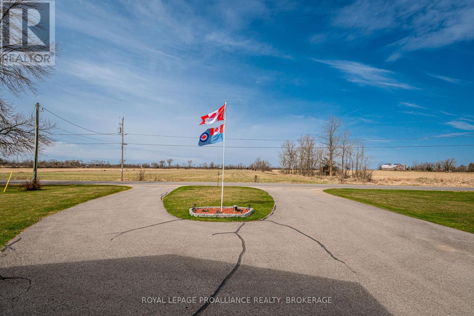 4696 Watson Road, Frontenac (Frontenac South), Ontario  K0H 1V0 - Photo 38 - X12178485