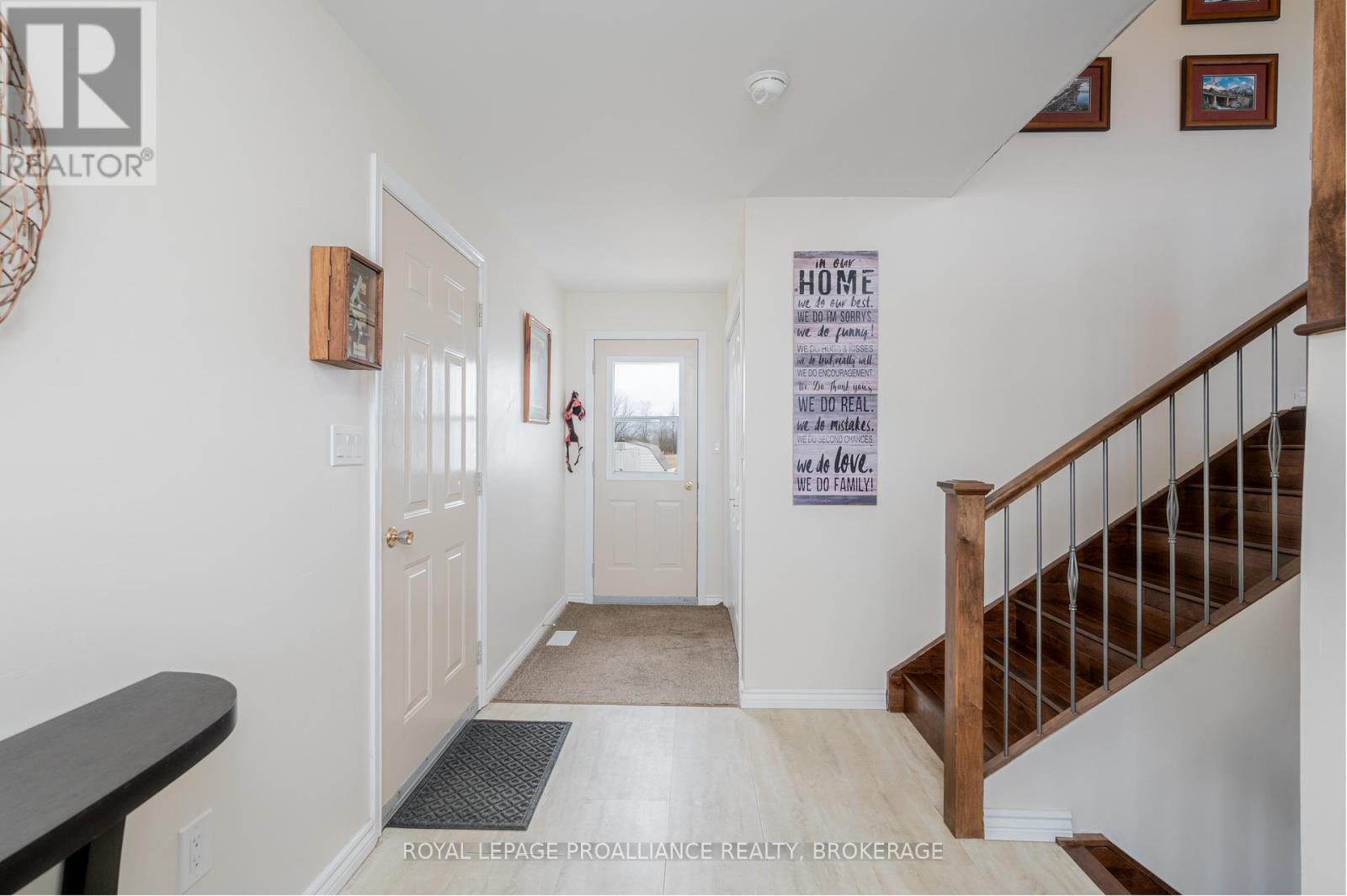 4696 Watson Road, Frontenac (Frontenac South), Ontario  K0H 1V0 - Photo 4 - X12178485
