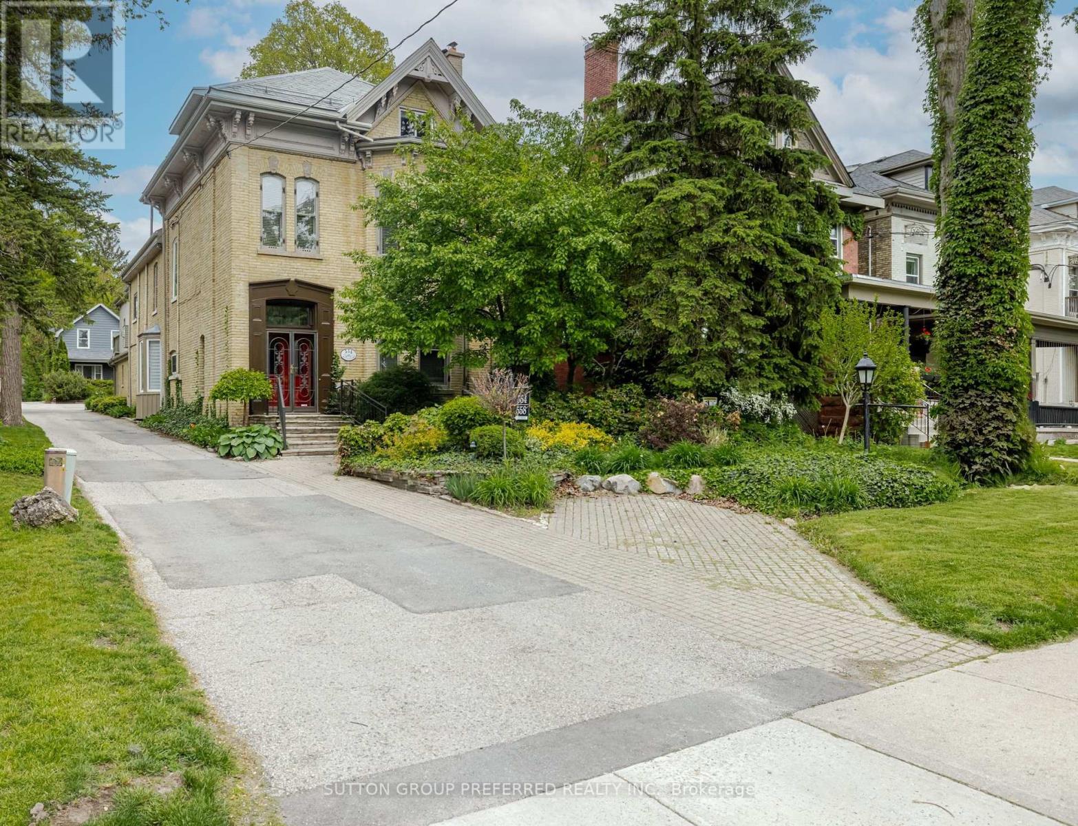 554 WATERLOO STREET, London East, Ontario