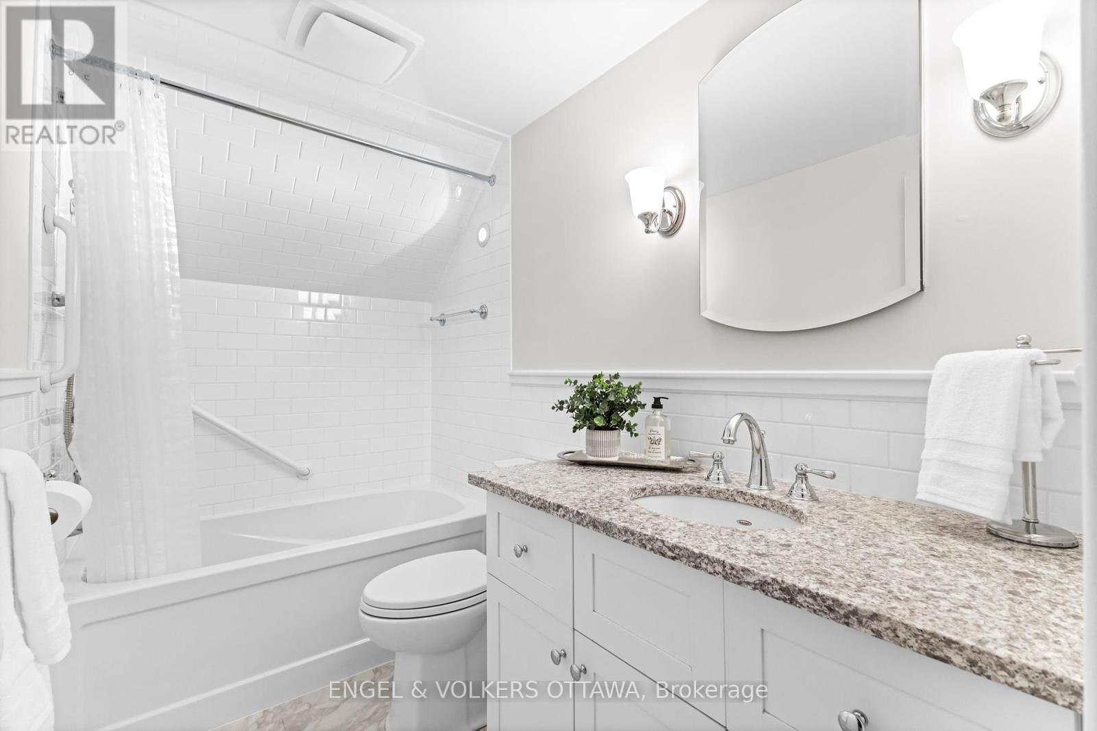 70 Caroline Avenue, Ottawa, Ontario  K1Y 0S7 - Photo 25 - X12178314