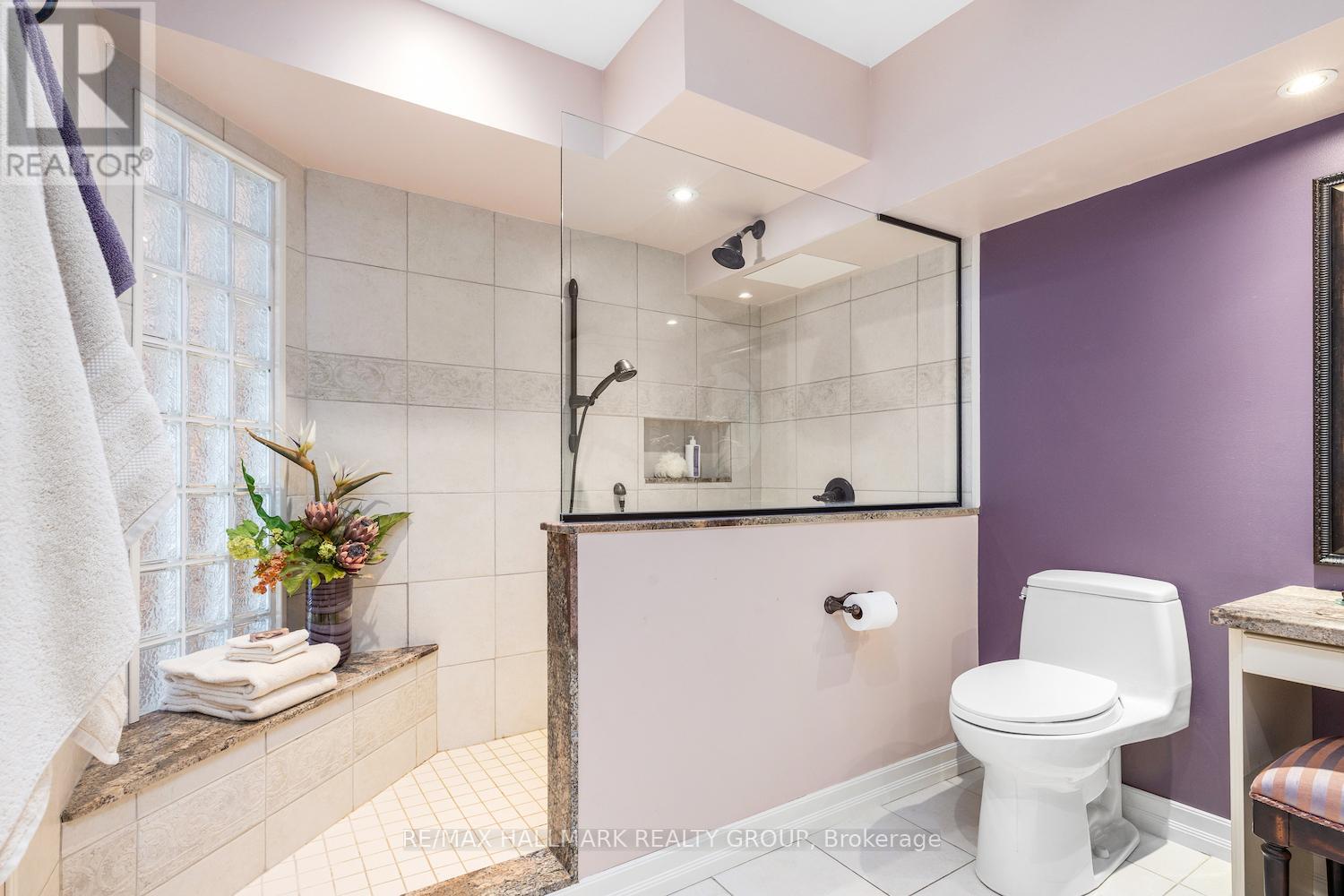 1 Rideau Glen Drive, Ottawa, Ontario  K2C 3H1 - Photo 36 - X12178325
