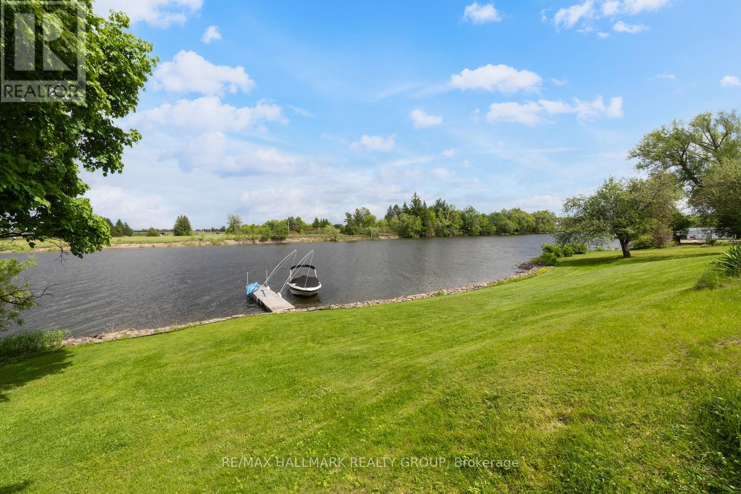1 Rideau Glen Drive, Ottawa, Ontario  K2C 3H1 - Photo 47 - X12178325