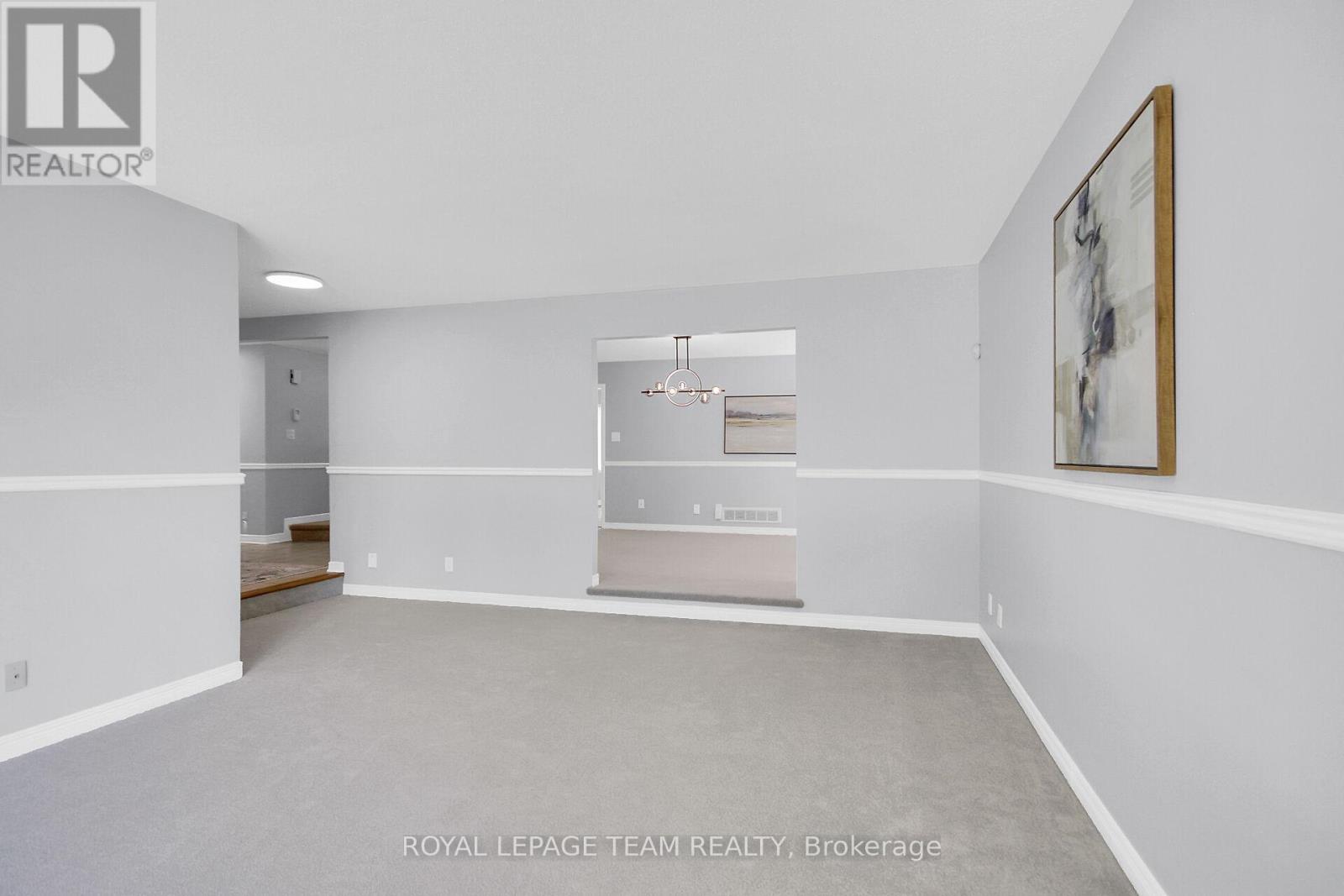 181 Knudson Drive, Ottawa, Ontario  K2K 2C5 - Photo 10 - X12178378