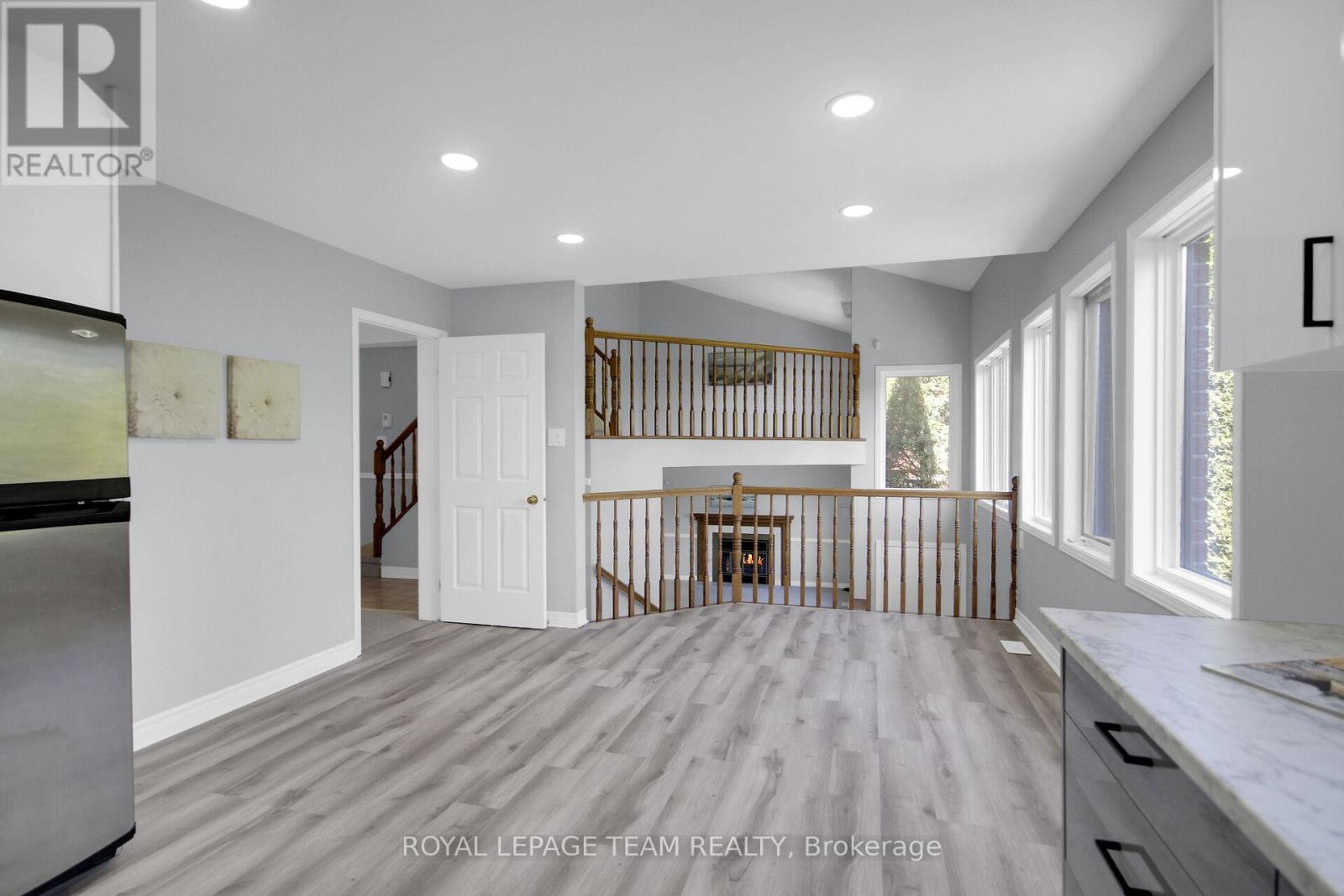Property at 181 KNUDSON DRIVE image 3