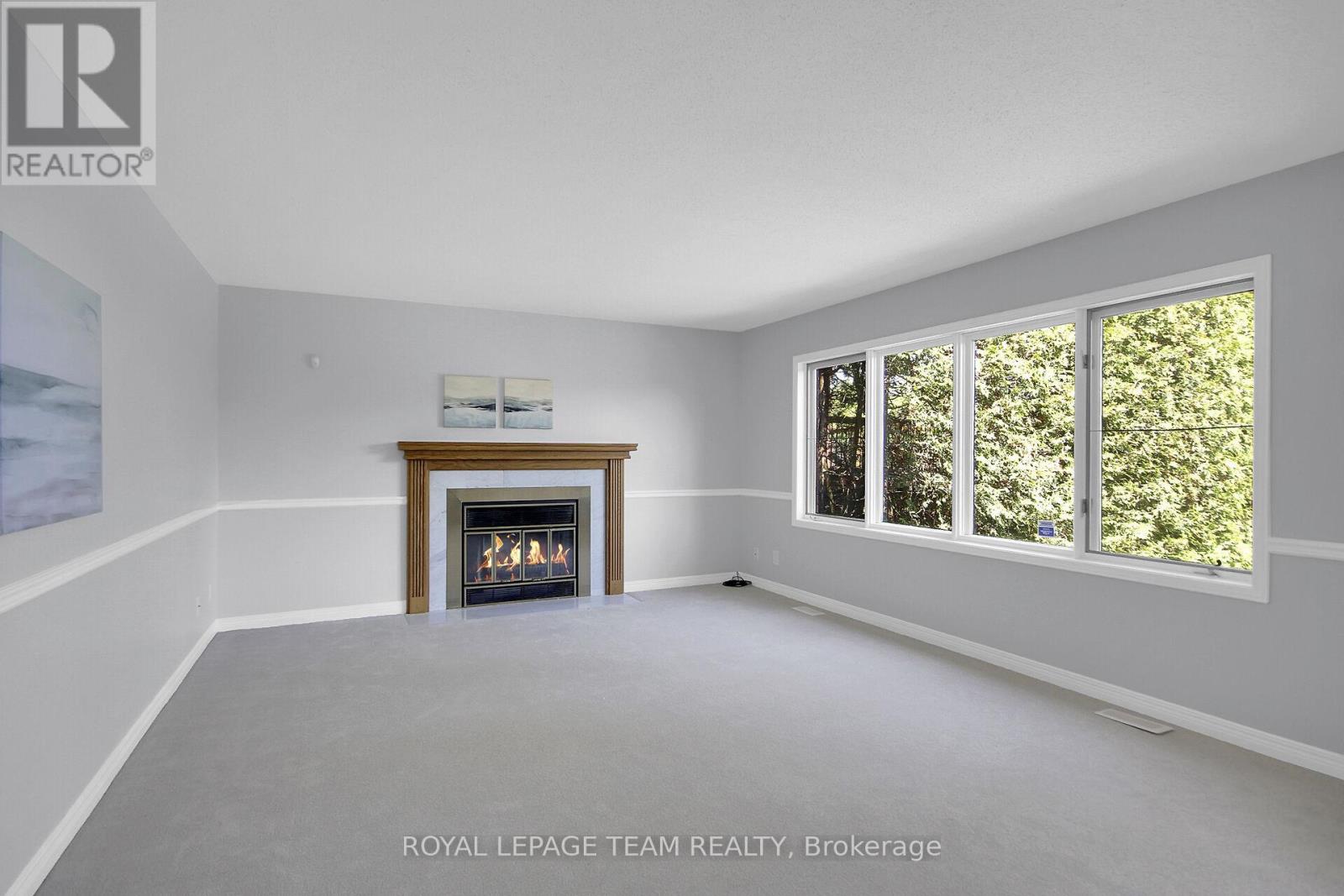 Property at 181 KNUDSON DRIVE image 4