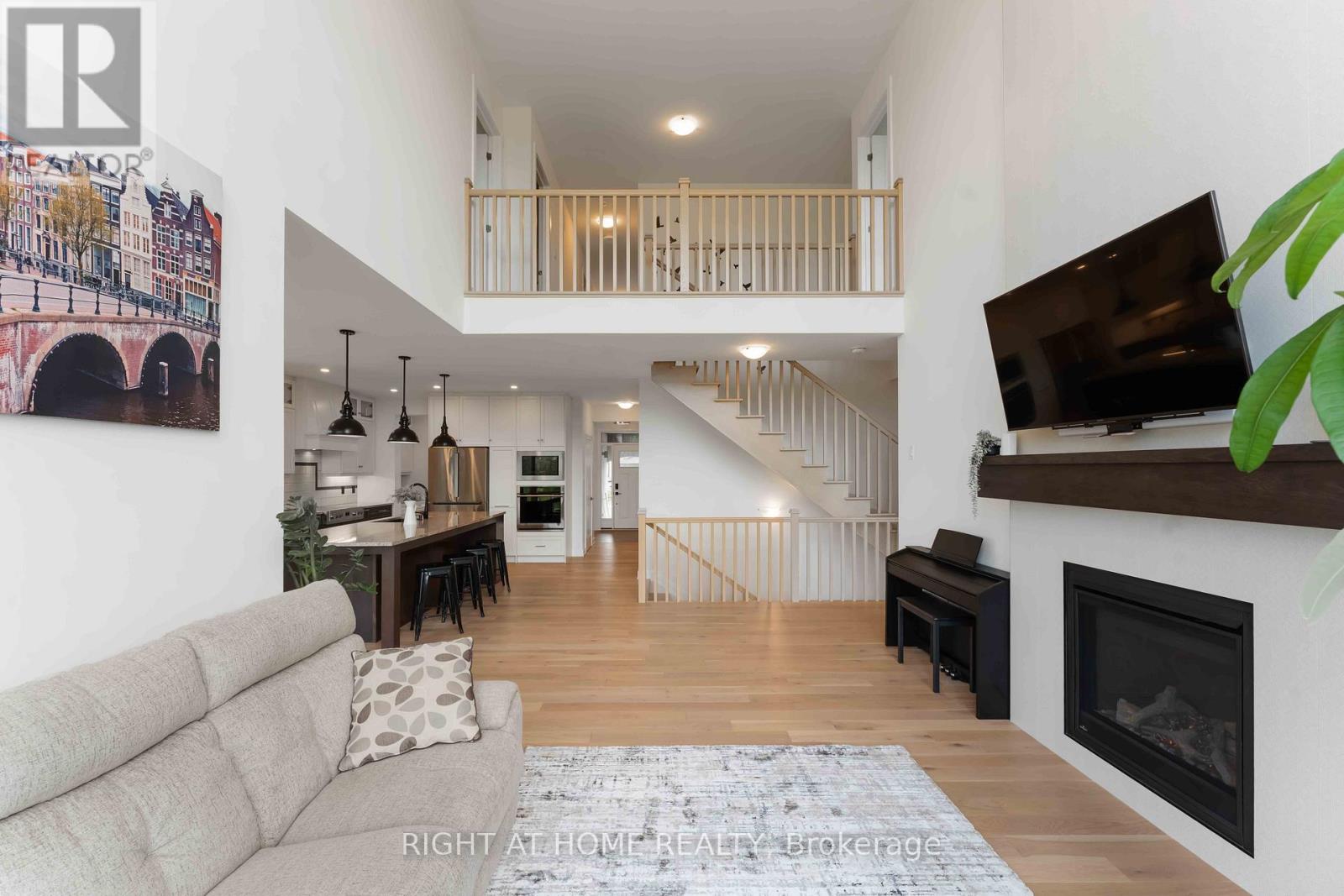 707 Kirkham Crescent, Ottawa, Ontario  K0A 2Z0 - Photo 10 - X12178409