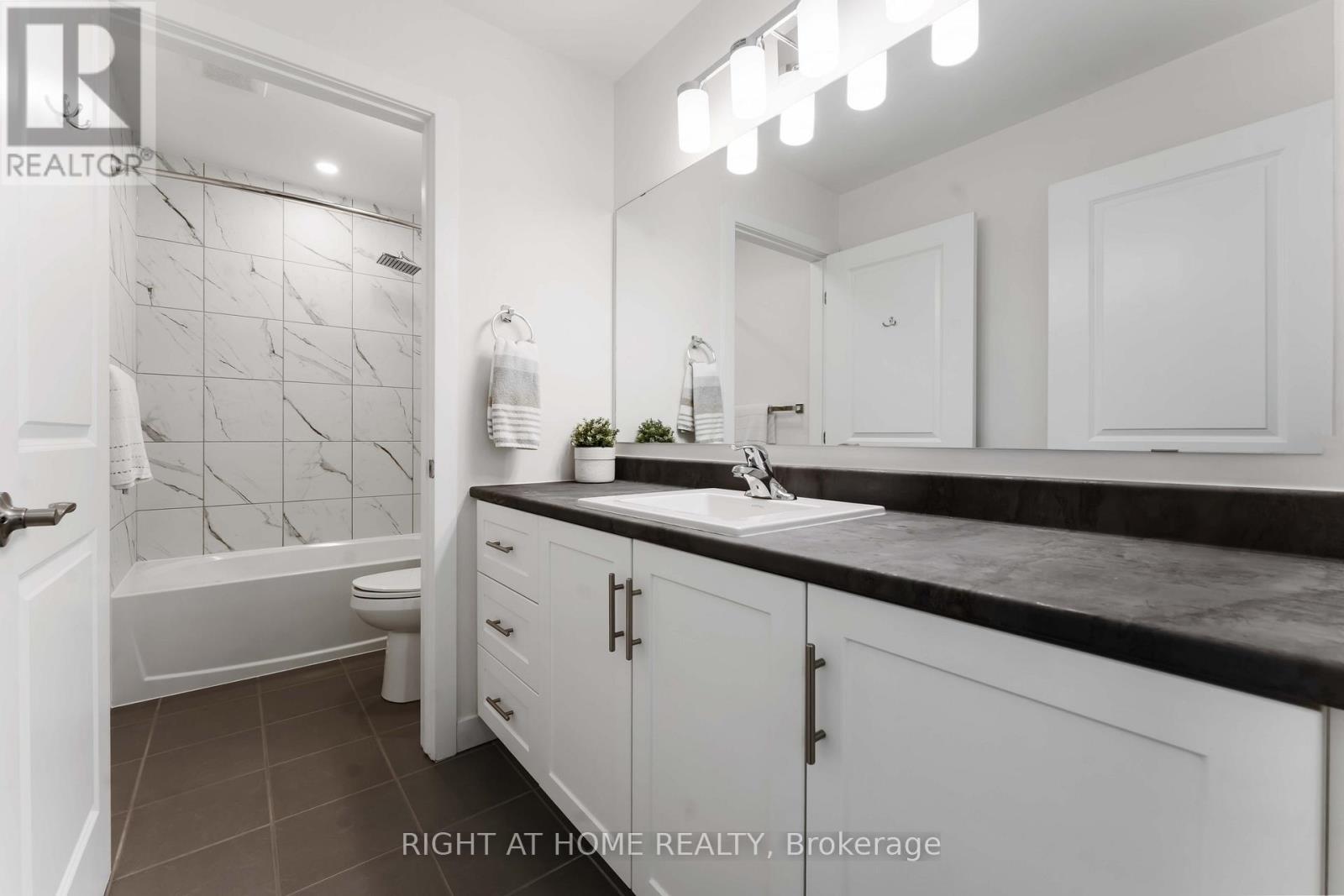707 Kirkham Crescent, Ottawa, Ontario  K0A 2Z0 - Photo 21 - X12178409