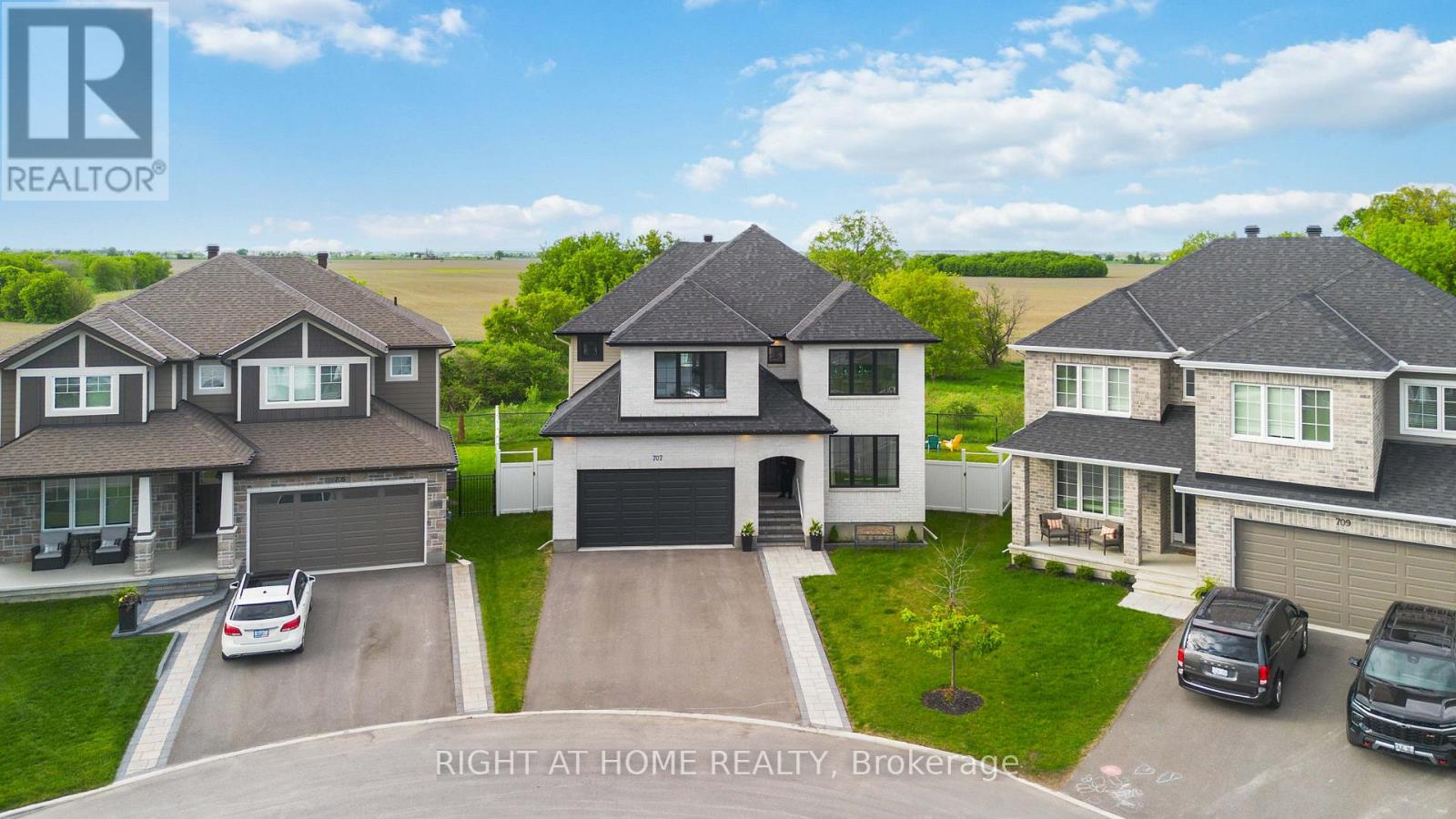 707 Kirkham Crescent, Ottawa, Ontario  K0A 2Z0 - Photo 34 - X12178409