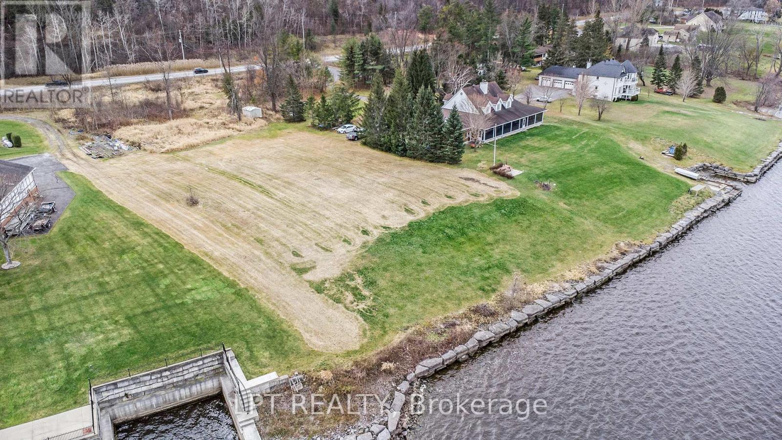 1839 Old Highway 174, Ottawa, Ontario  K4C 1H5 - Photo 17 - X12178457