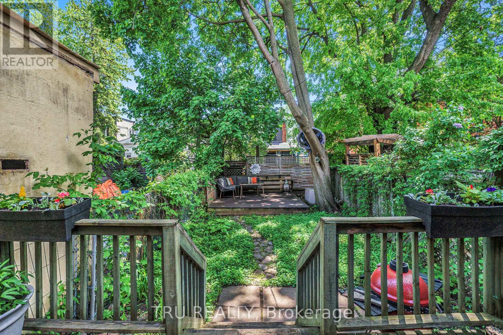 172 Primrose Avenue, Ottawa, Ontario  K1R 6M6 - Photo 23 - X12178458